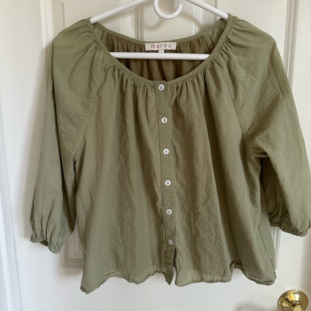 Pretty green blouse.